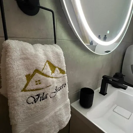 Jezero-jajce Jezero (Republika Srpska)