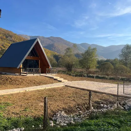 Jezero-jajce Villa Jezero (Republika Srpska)