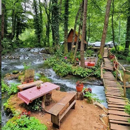 Jezero-jajce Jezero (Republika Srpska)