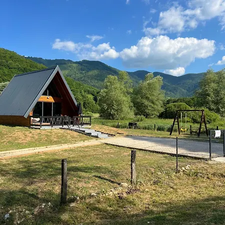 Βίλα Jezero-jajce